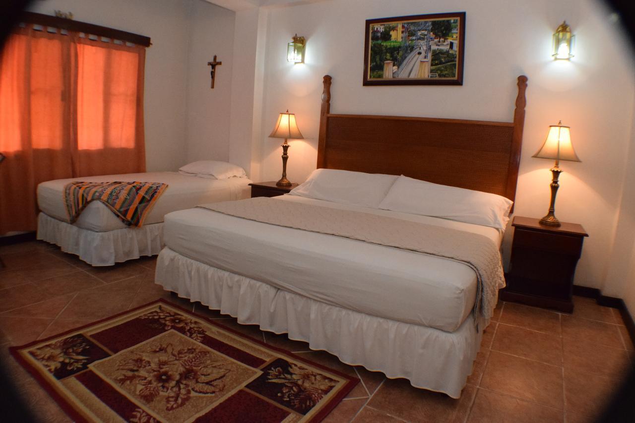 Martha'S Guesthouse San Ignacio Zimmer foto